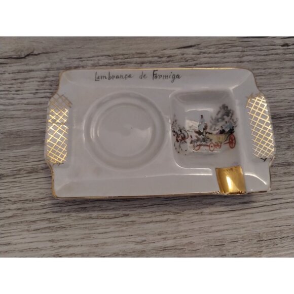Vintage Ceramic Souvenir Dish With Gold Accents & Carriage Scene - Picture 1 of 4